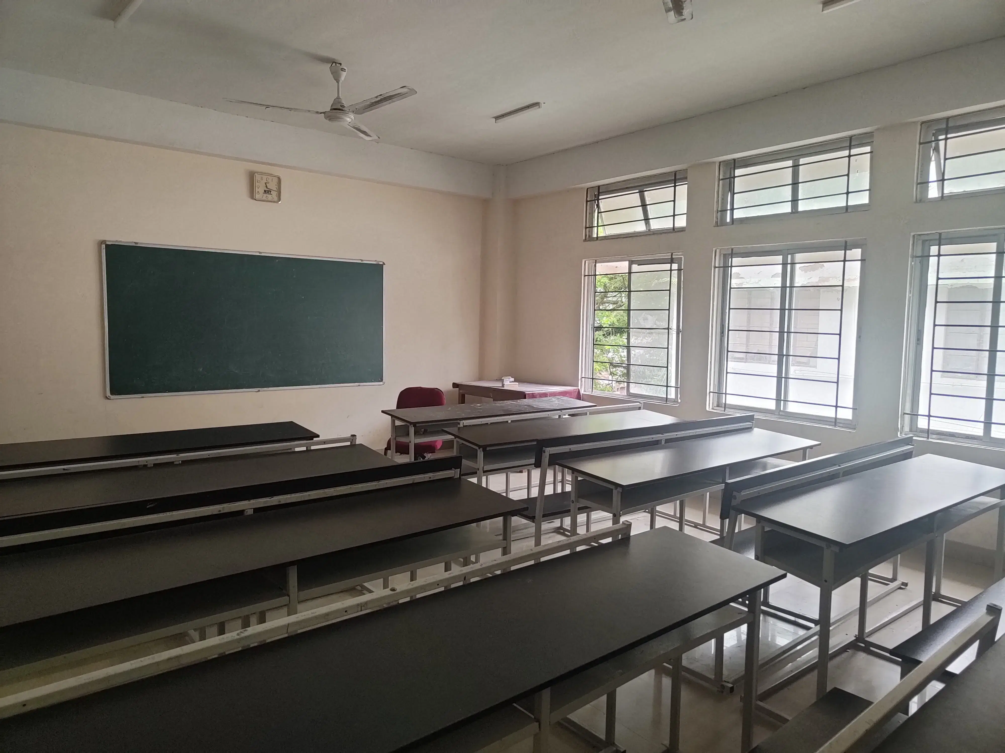 Darrang College Tezpur Academic Building photo 7